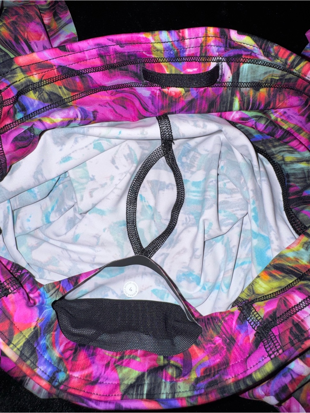 Lululemon Women’s Base Pace High-Rise Running Tight 25" - Picture 3 of 3